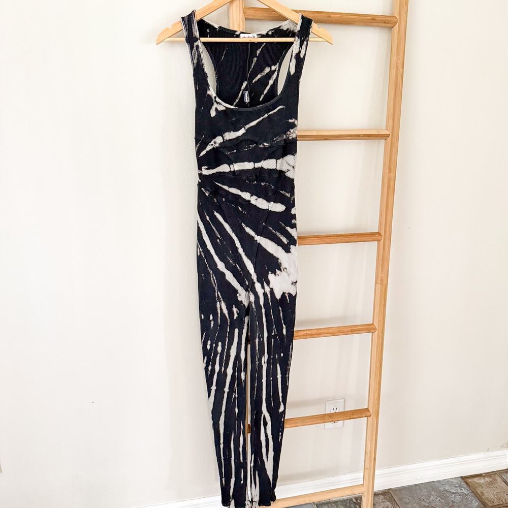 Madrag 2X Black White Tie Dye Ribbed Sleeveless Stretch Jumpsuit Racerback